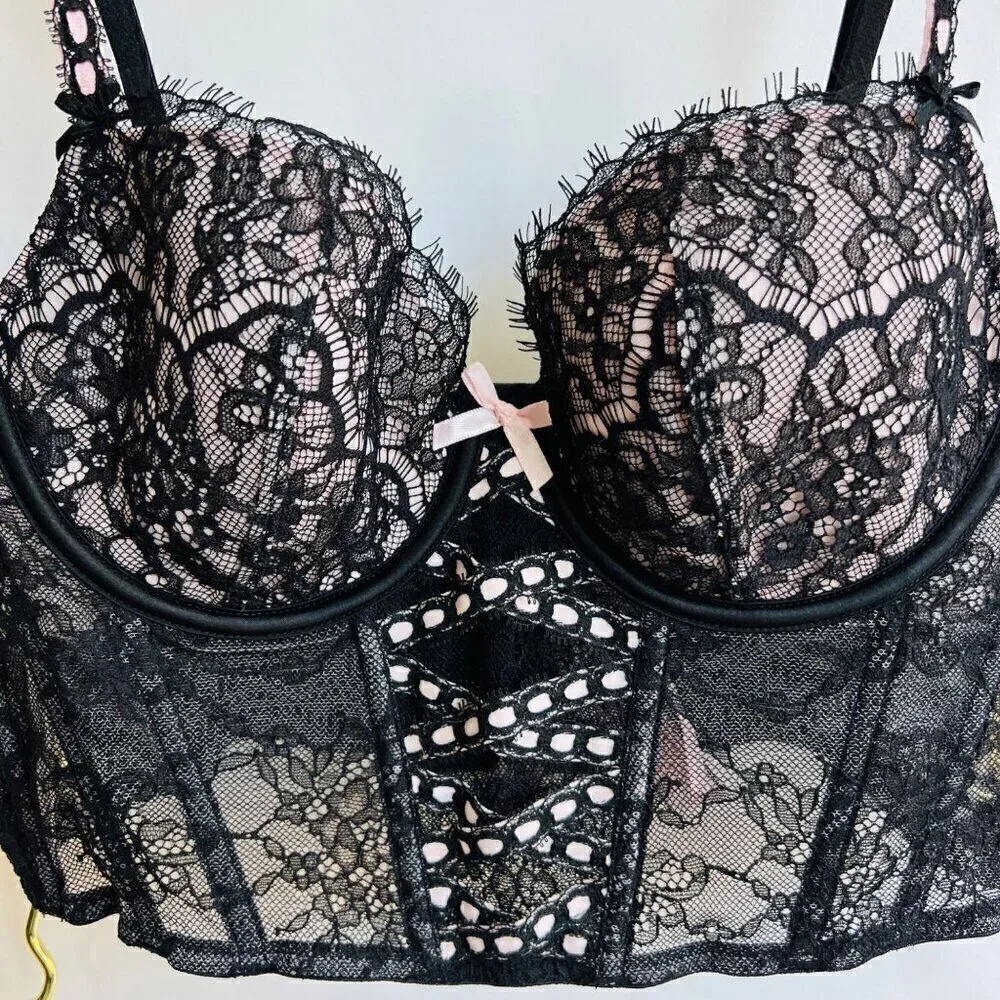 Victoria's Secret NWT lightly lined corset lace top, Black/pink, Size M